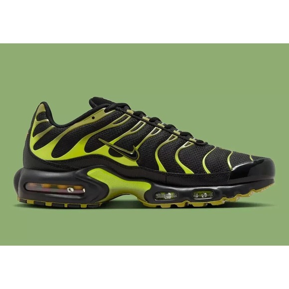 Nike Air Max Plus Black/Black-Cyber-Pacific Moss Mens Shoes DM0032 010 Size 10 - Picture 3 of 5